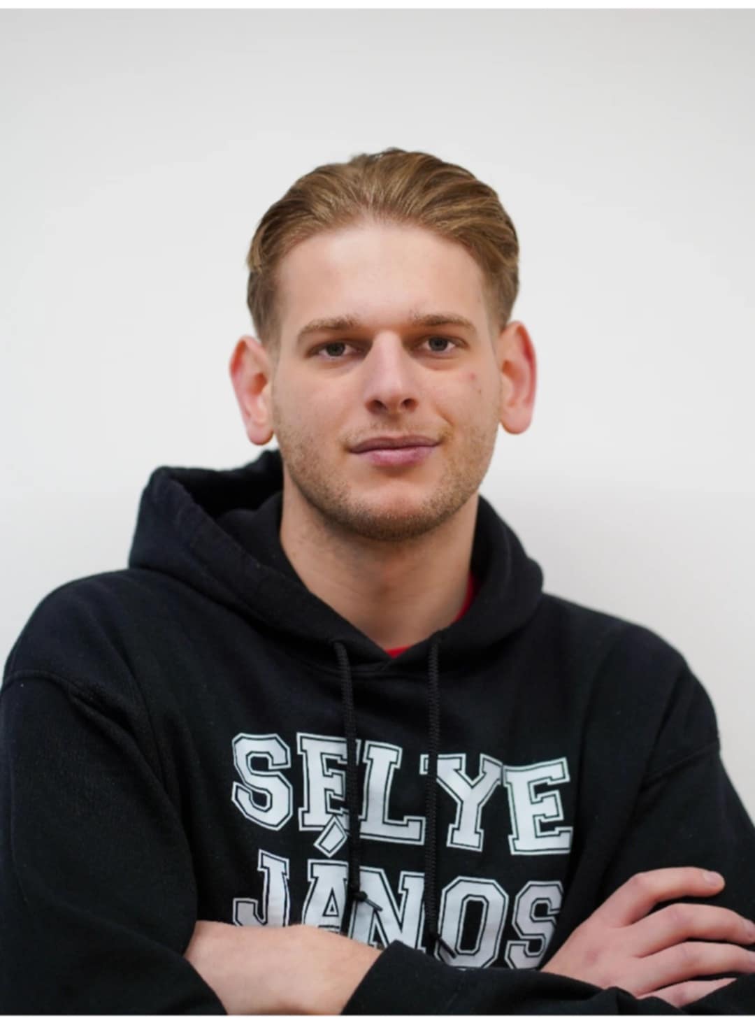 Kukolík András